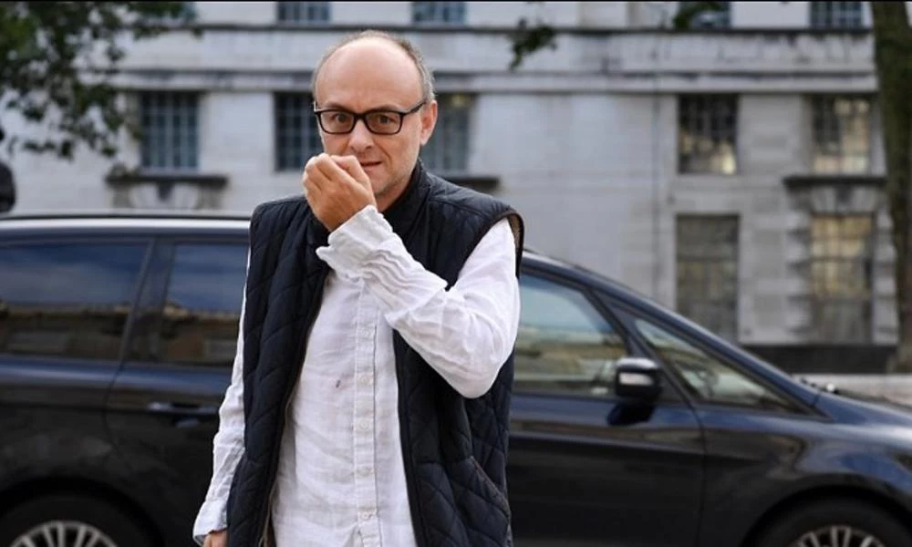 Αγγλία: «Αμετανόητος» ο Κάμινγκς για όσα έκανε στη διάρκεια της καραντίνας